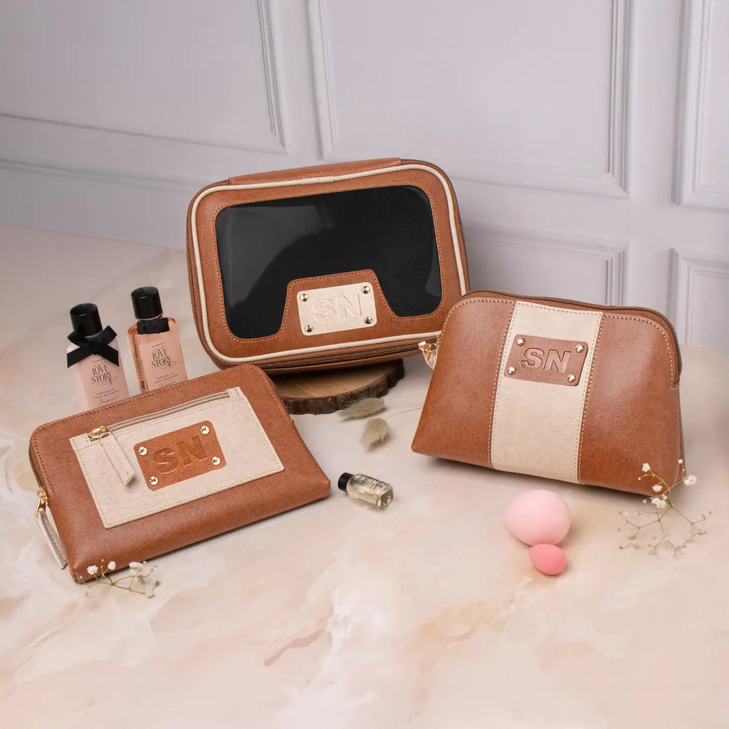 ULTIMATE VANITY KIT INITIALS - TAN