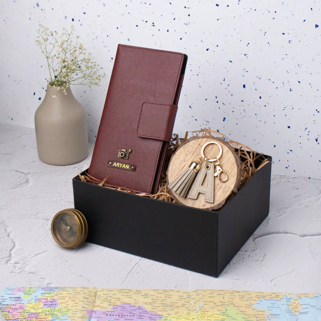READY TO ROAM GIFT BOX