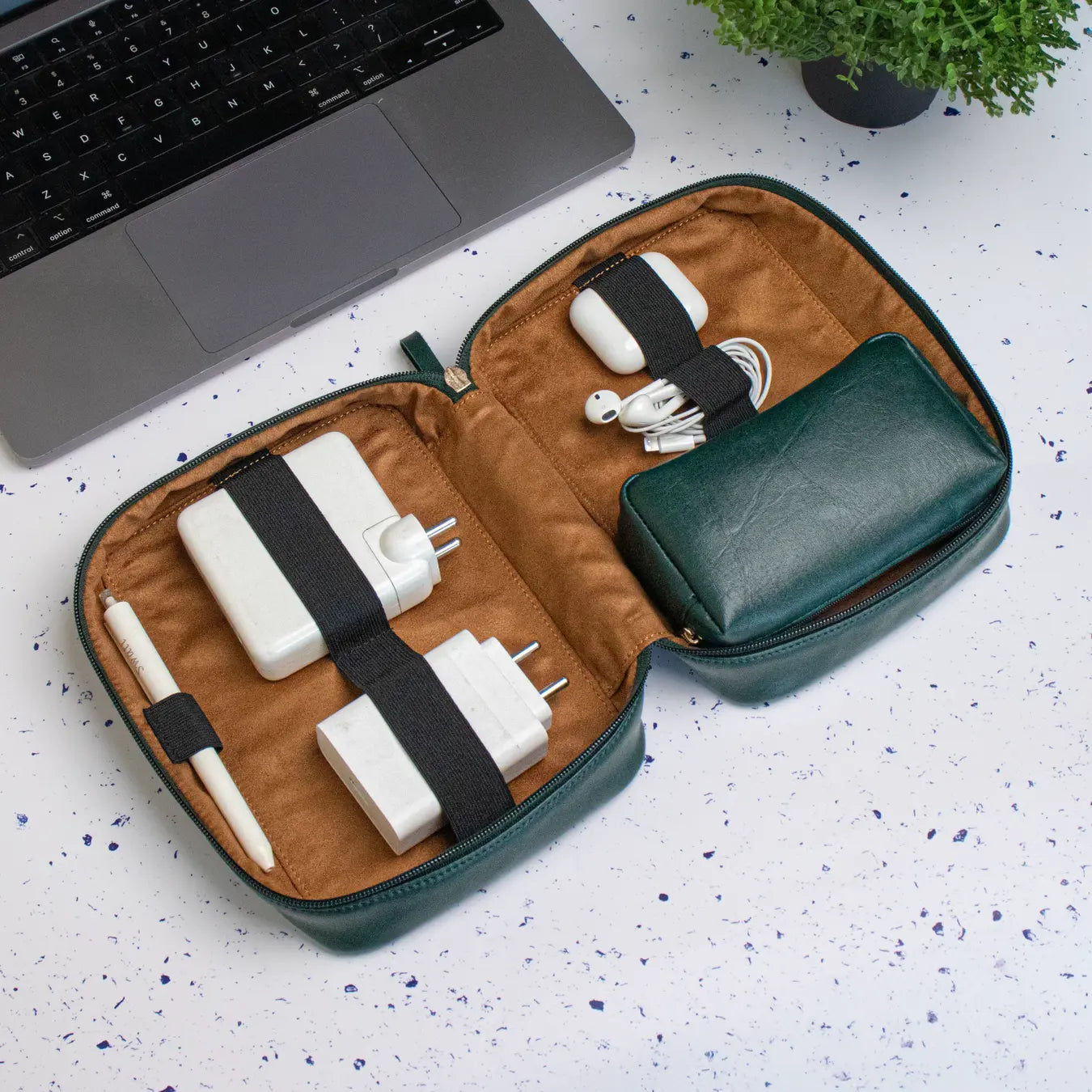 PERSONALISED TECH ORGANISER - TAN