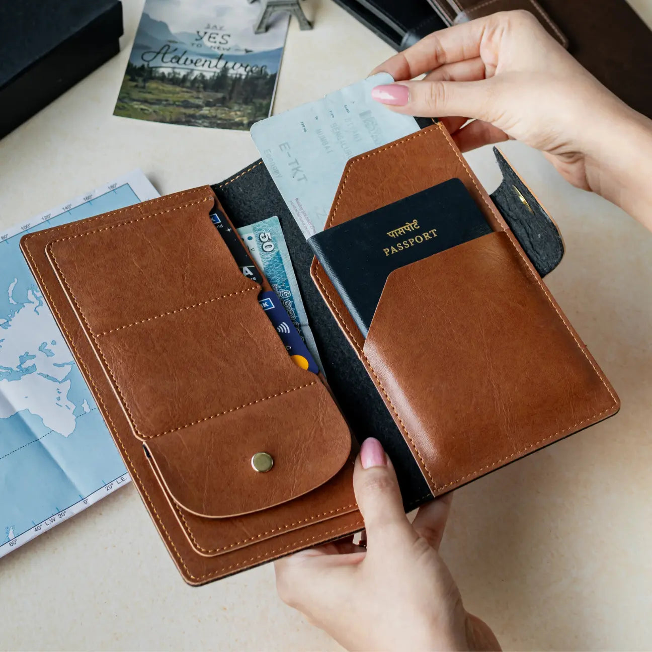 PERSONALISED TRAVEL WALLET - MAROON