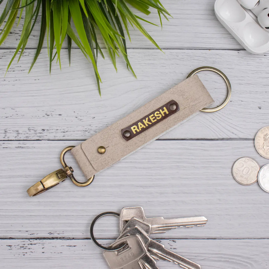 PERSONALISED TWO SIDED KEYCHAIN -  BEIGE