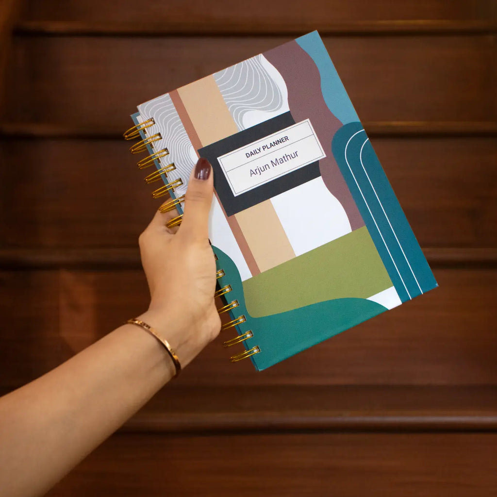 PERSONALISED DAILY PLANNER - ABSTRACT