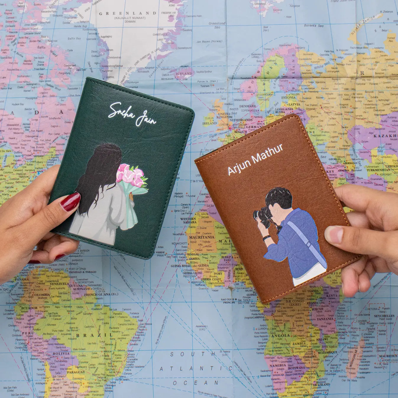 COUPLE PRINTED PASSPORT COVER