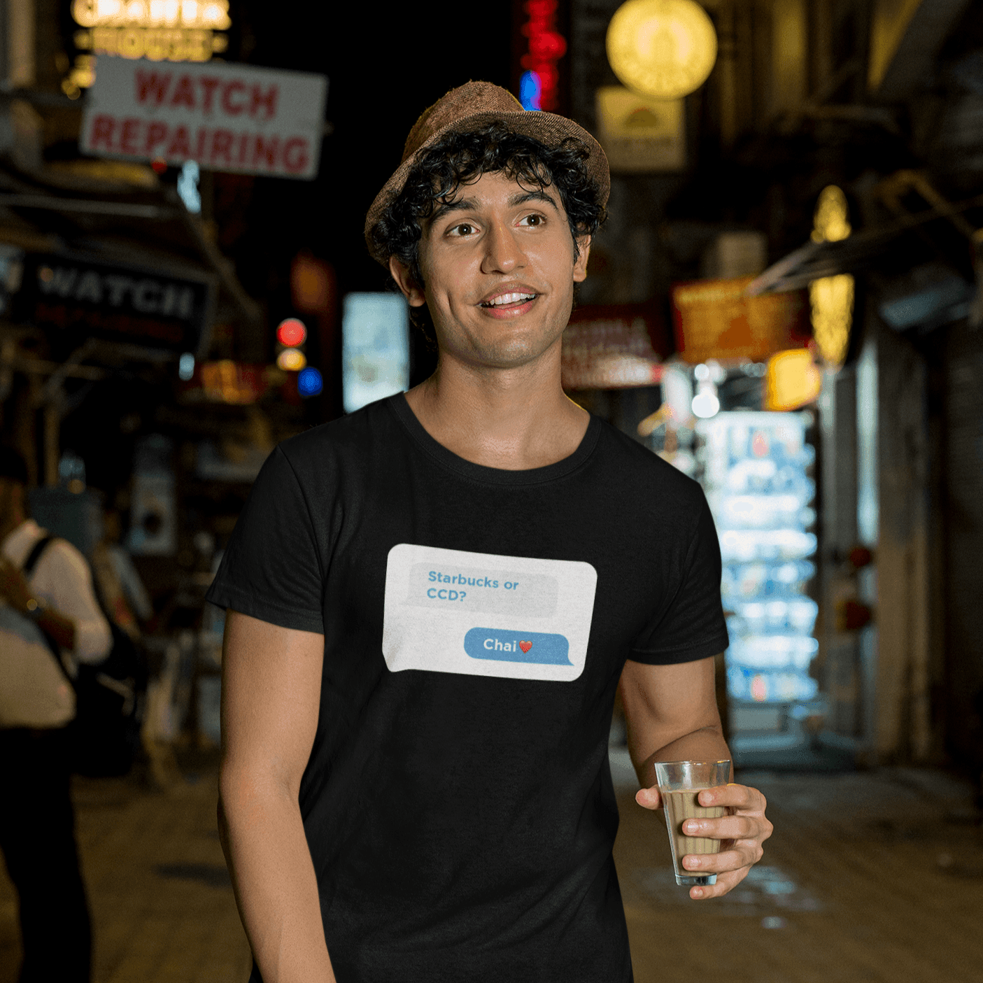 Personalized Black Unisex T-shirt With Your Own Text on Chat Box - Gift Lift