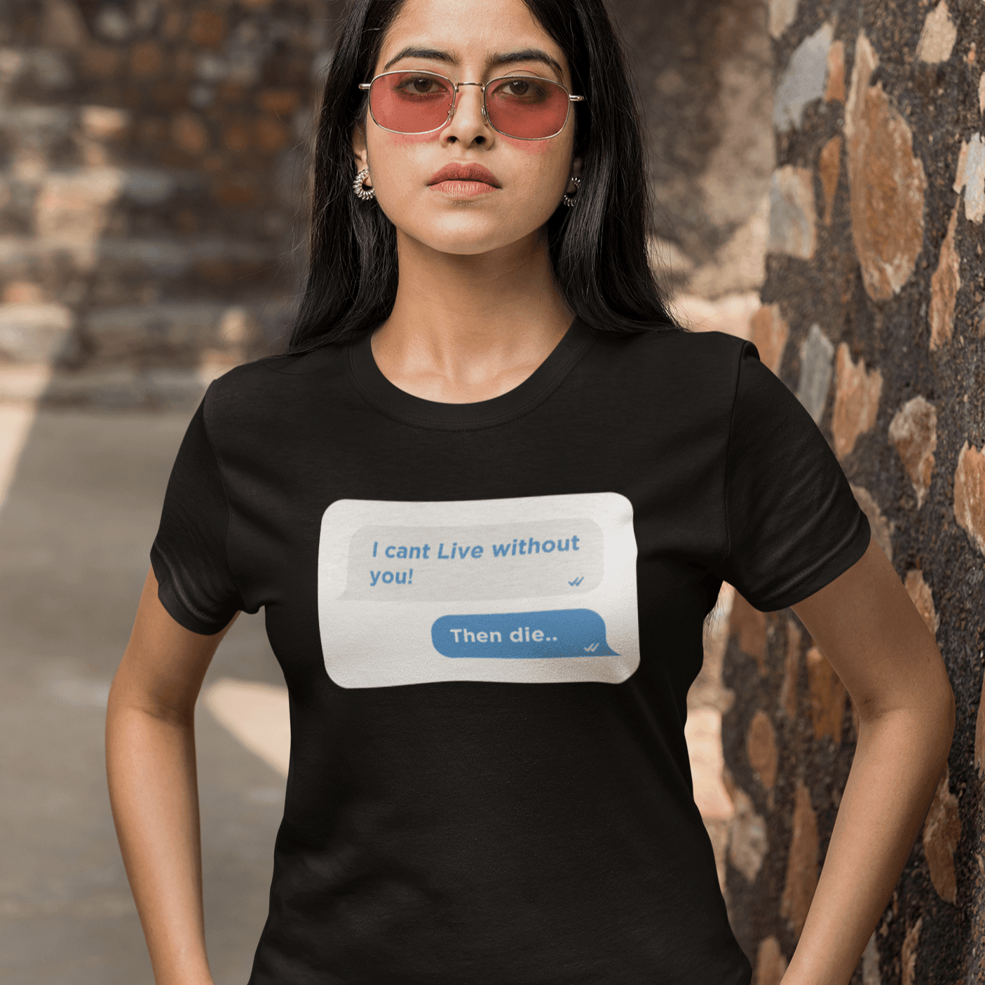 Personalized Black Unisex T-shirt With Your Own Text on Chat Box - Gift Lift
