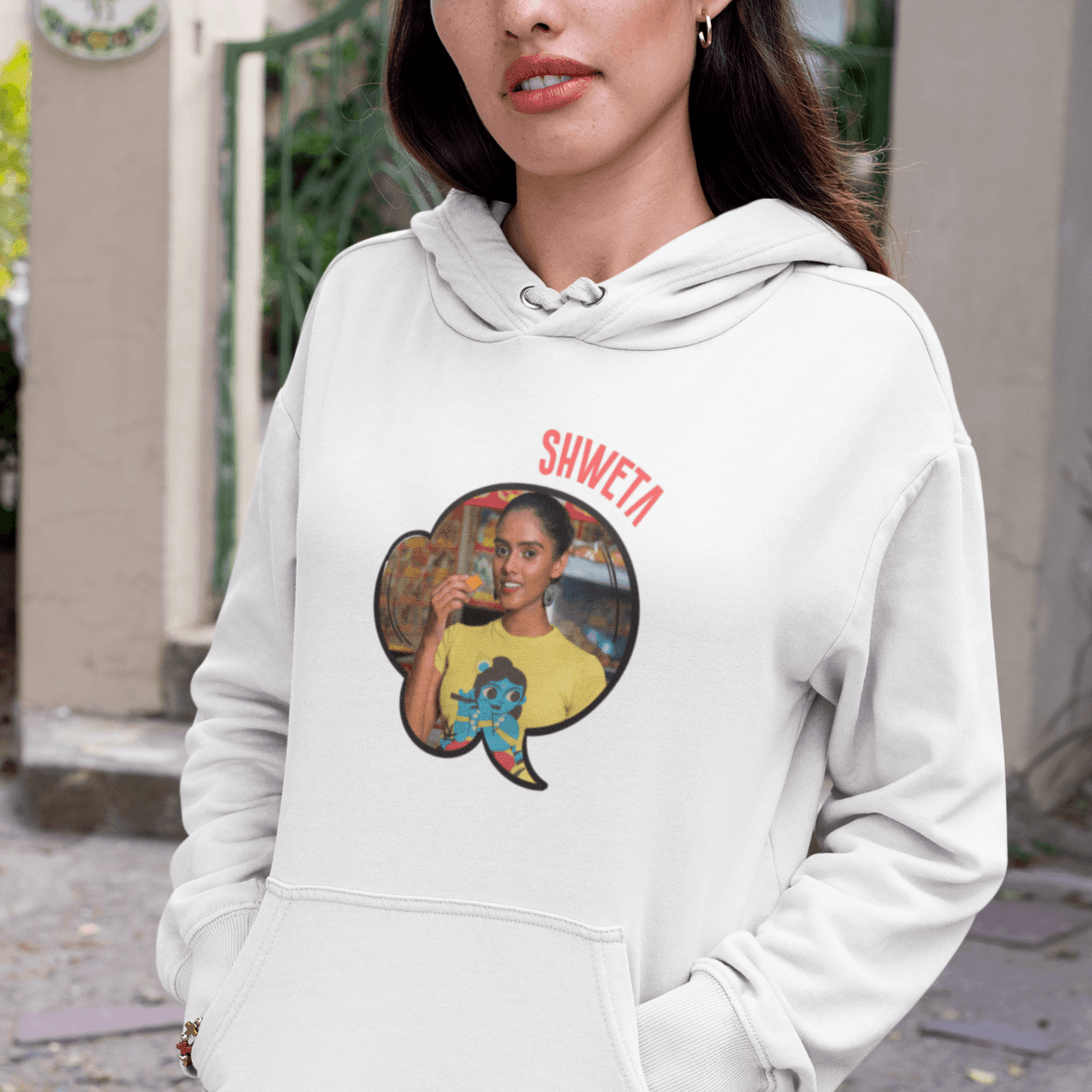 Personalized Hoodie For Her | with her Name & Picture on a Chat bubble - Gift Lift