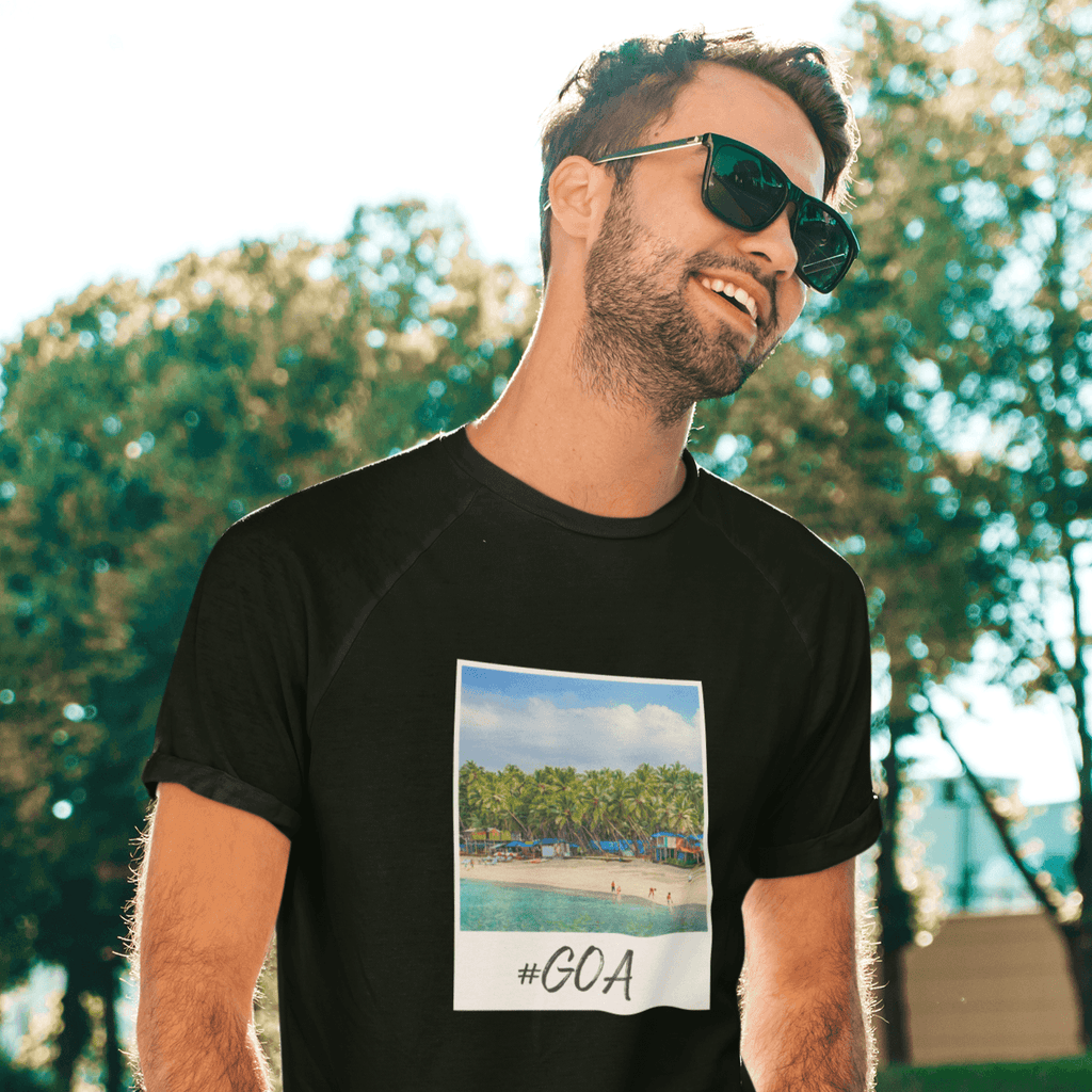Personalized T-Shirt of a Polaroid with Your Image and text - Polaroid - Gift Lift
