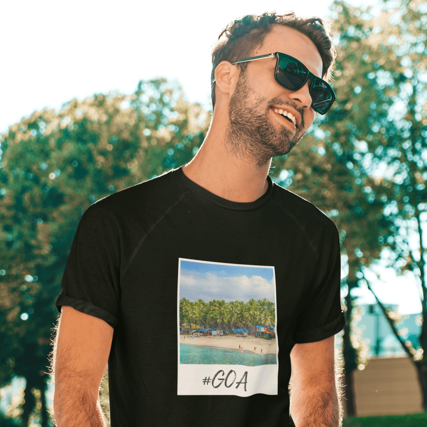 Personalized T-Shirt of a Polaroid with Your Image and text - Polaroid - Gift Lift