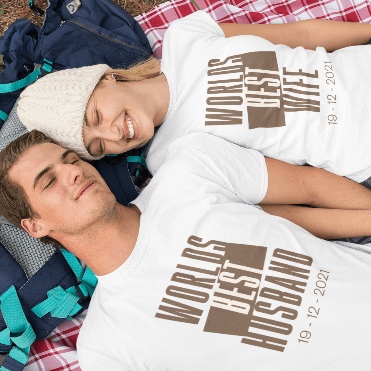 Set of 2 Personalized T-shirt for Couples | Worlds Best Husband & Wife - Gift Lift