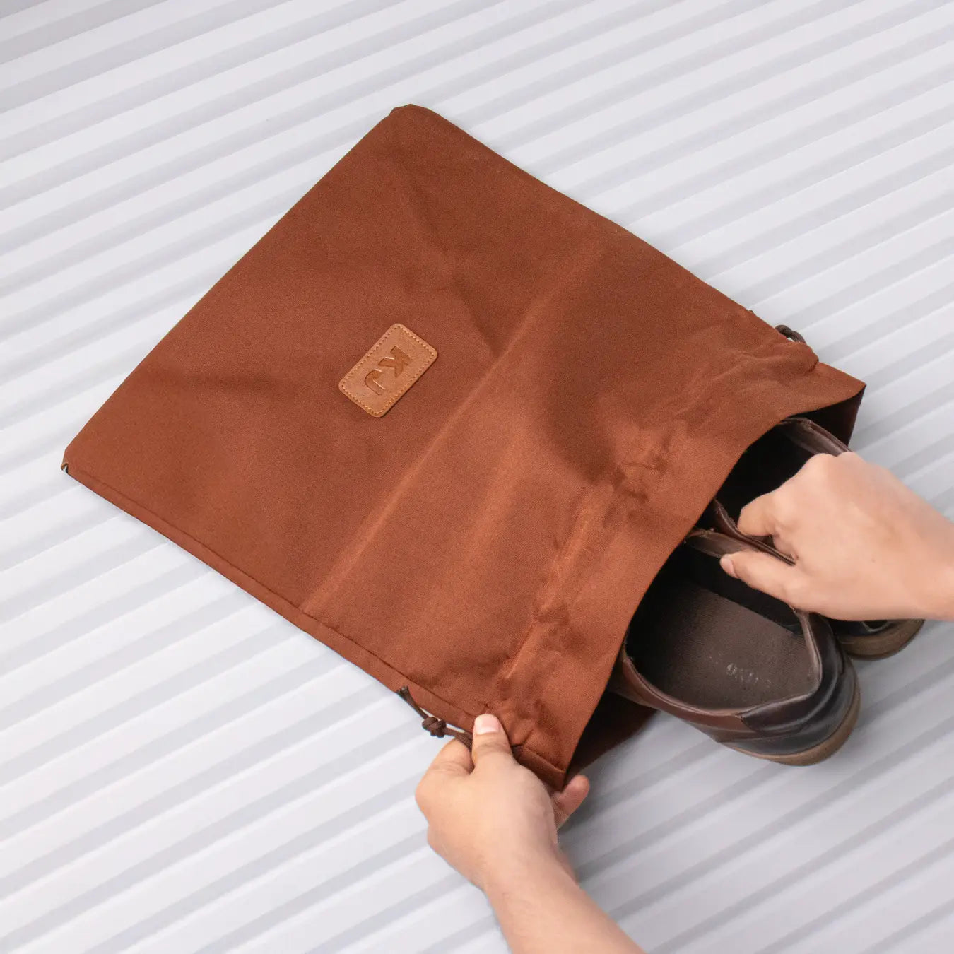 PERSONALISED SHOEBAG - BLACK
