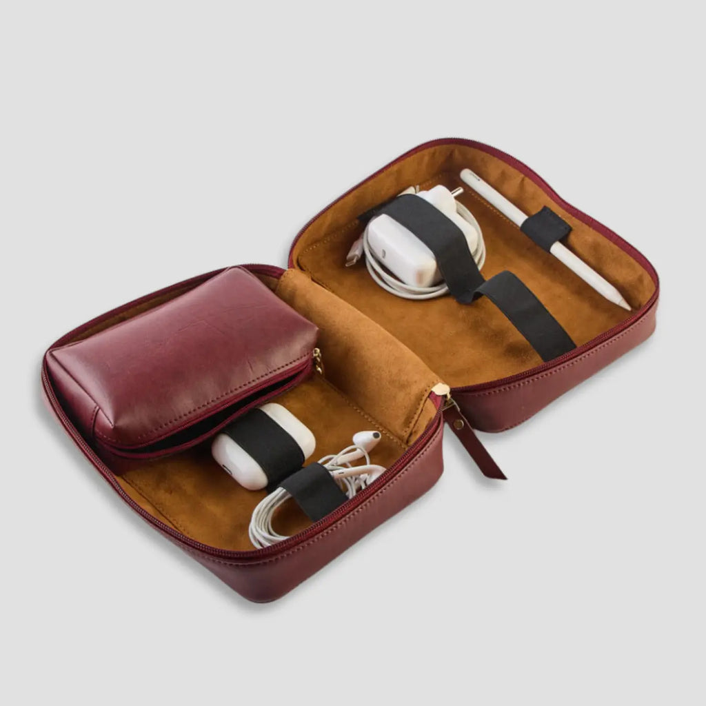 PERSONALISED TECH ORGANISER - MAROON
