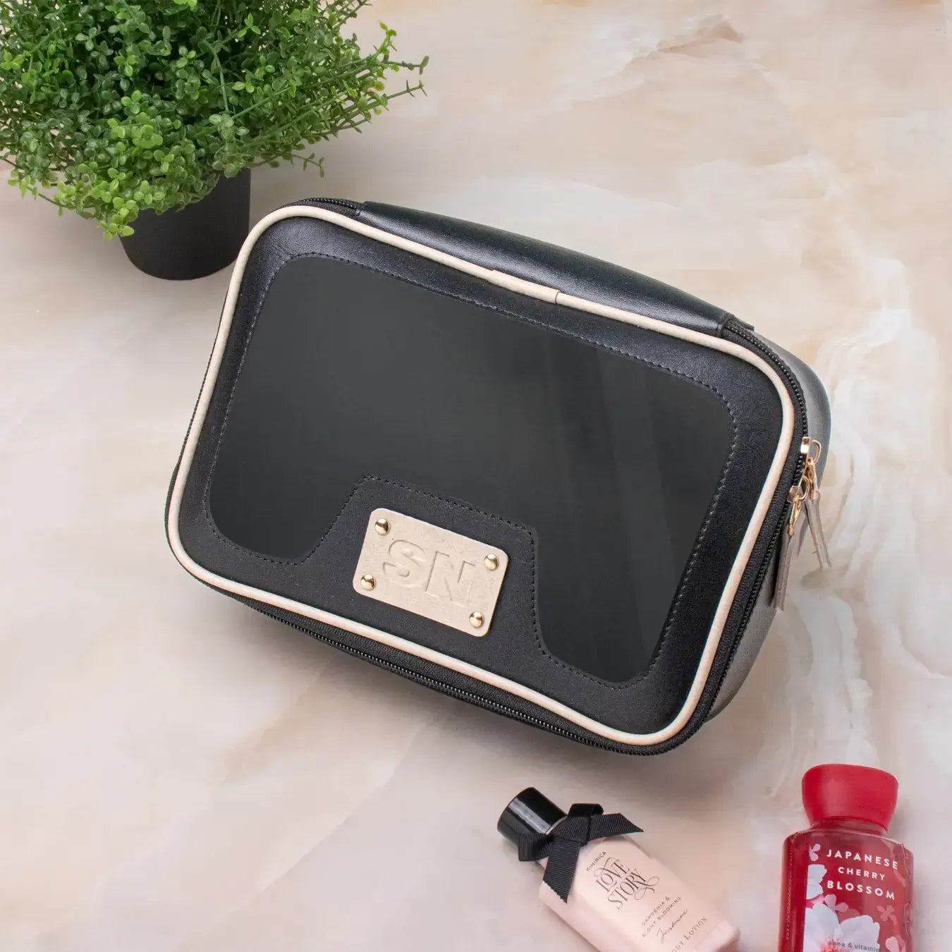 PERSONALISED VANITY CASE INITIALS - BLACK